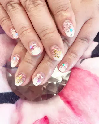 ネイル 近藤 美春のネイルデザイン