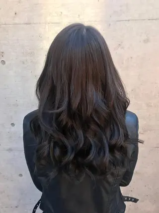 ロング カラー a-o横浜所属・色落ちまでキレイに！ ！女性サロンのヘアスタイル