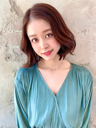 ミディアム カラー パーマ ヘアアレンジ Surpass所属・🌈小顔似合わせ SHIHO🌈のヘアスタイル