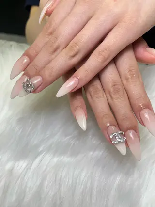 ネイル limo/ kotomiのネイルデザイン