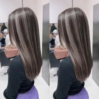 ロング カラー オフホワイトアンドなんば所属・福西 洋斗のヘアスタイル