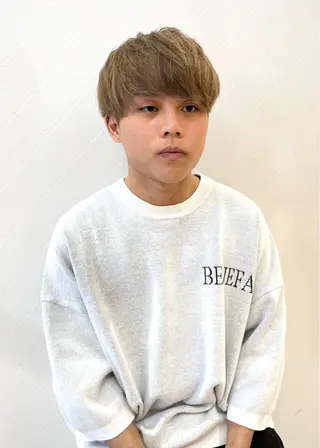 ショート カラー メンズ 顔周りレイヤー／ 似合わせ／古津遼平のヘアスタイル