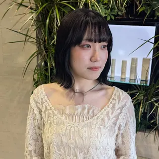 ショート 髪質改善/お呼ば れヘア/透明感カラーのヘアスタイル