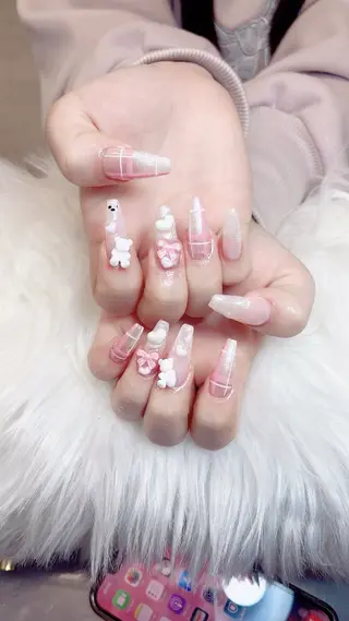 ネイル Noiranail_ studioのネイルデザイン