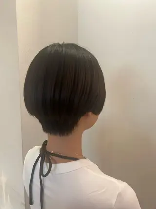 ショート カラー IT by ALBUMあいりのヘアスタイル