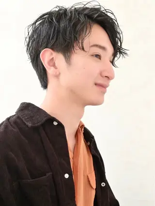 パーマ メンズ 中尾 俊輔のヘアスタイル