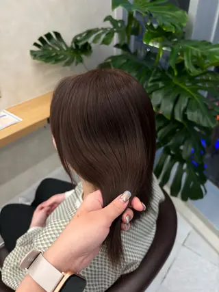 ミディアム カラー 暖色カラー/ブリーチ なしカラー/艶カラーのヘアスタイル