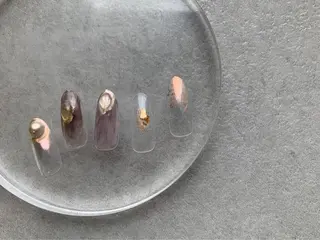 ネイル 友田 晴香のネイルデザイン