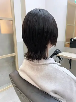 ミディアム EMANON新宿南口所属・🦄中性ウルフ ☁️Shiori🦄のヘアスタイル