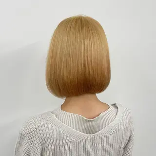 カラー noa  🦋 ブリーチ/暖色のヘアスタイル