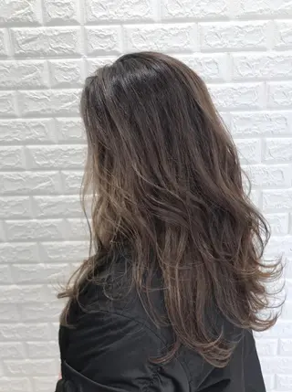 ロング カラー 岡田詩織 MODE Ks松原店のヘアスタイル