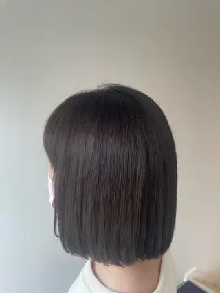 ミディアム カラー 平 真亜里のヘアスタイル