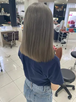 ミディアム カラー ハイトーンエクステ 🎩カズキ🎩のヘアスタイル