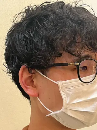 パーマ メンズ ♱地雷カラー♱ウルフ ♱ 藍衣 ♱のヘアスタイル