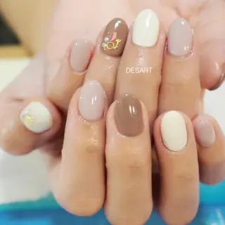 ネイル ”salon" そりまちゆうこのネイルデザイン