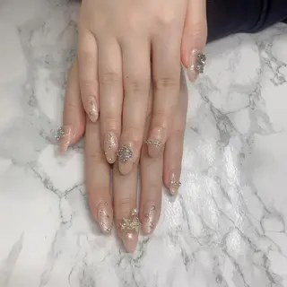 ネイル はな💎ネイル ワンホン、長さ出しのネイルデザイン