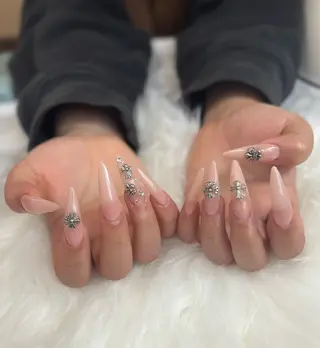 ネイル 北野 みさきのネイルデザイン