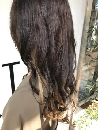 ミディアム カラー NYLON. 柏店所属・お悩み解決美容師🩷 ♠️ベテランそめやのヘアスタイル