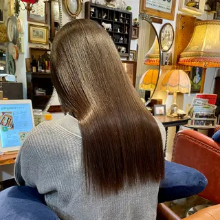 ロング 飯田 実歩(じっぽ)のヘアスタイル