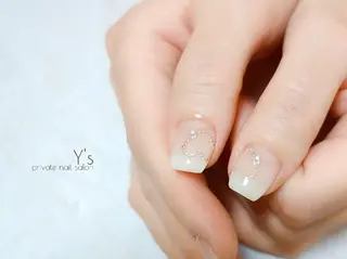 ネイル YUMI NAGAI  のネイルデザイン