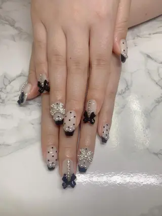 ネイル はな💎ネイル ワンホン、長さ出しのネイルデザイン