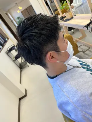 ショート メンズ 峯 渉人のヘアスタイル