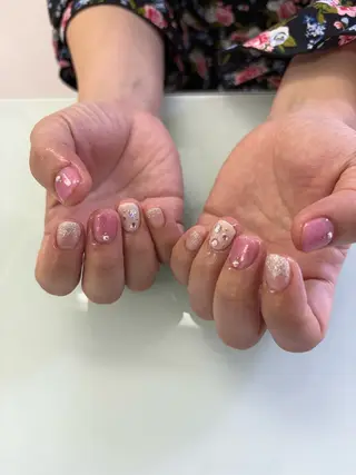 ネイル Bianca関内 USUI🐢のネイルデザイン