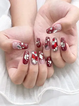 ネイル 五十嵐 美智のネイルデザイン