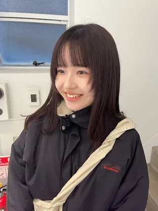 ミディアム e･n･u烏丸所属・やまのうち もえのヘアスタイル