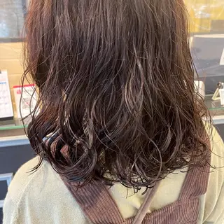 ミディアム パーマ スナコザワ レナのヘアスタイル