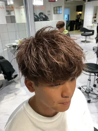 ショート カラー メンズ 赤み消し🌿 透明感カラー🫧のヘアスタイル