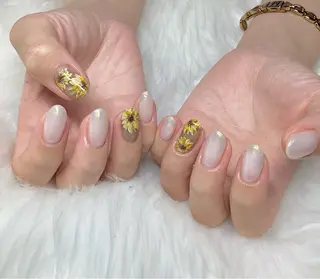 ネイル 横尾 麻里のネイルデザイン