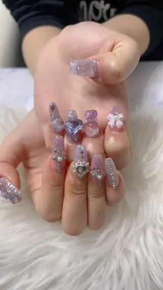 ネイル 菲菲ネイルサロン所属・FF フィフィネイルサロンのネイルデザイン