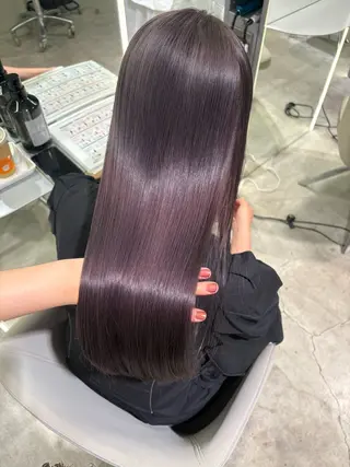 カラー Harune/うる艶 ハイトーンのヘアスタイル