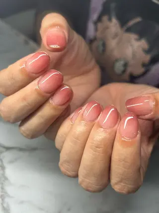 ネイル SERIA& Be more...のネイルデザイン