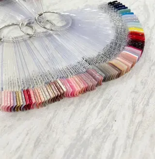 ネイル KUGO SALON所属・KUGO SALON 岡 真以のネイルデザイン