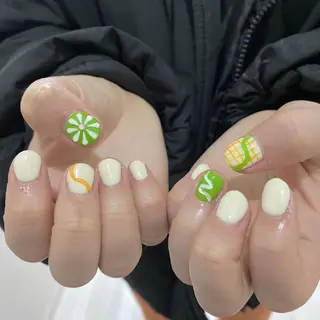 ネイル カスミ ネイルサロンのネイルデザイン