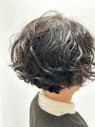 ショート パーマ BEAUTRIUM青山所属・飯塚 新のヘアスタイル