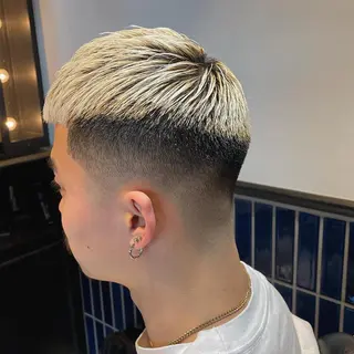 ショート 新宿スキンフェード 佐藤京介のヘアスタイル