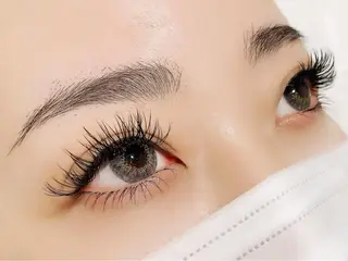 マツエク・マツパ YELLIO所属・YELLIO (エーリオ)のマツエク・マツパデザイン