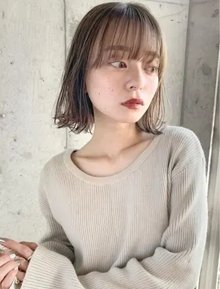 ミディアム カラー パーマ ヘアアレンジ 🪽艶感× hair ｜kazaneのヘアスタイル