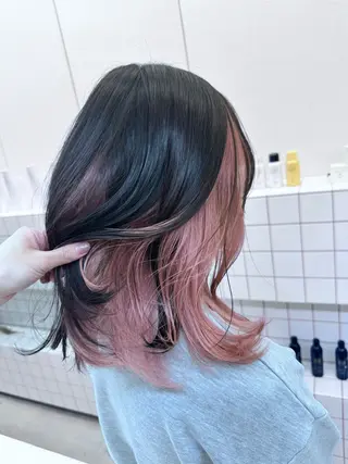 セミロング 花見 亜沙美のヘアスタイル