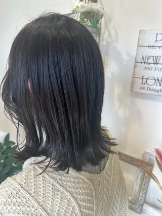 ミディアム 井上 美春のヘアスタイル