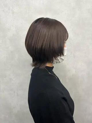 ショート カラー 外山 実咲のヘアスタイル