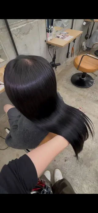 ロング カラー ダメージレス艶カラー MISAKI🦋のヘアスタイル