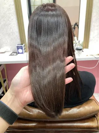 ロング KAMIGAMI所属・KAMIGAMI HASHIMOTOのヘアスタイル