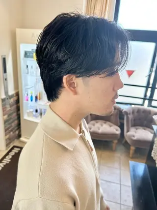 パーマ メンズ 増渕 駿介のヘアスタイル