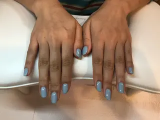 ネイル nailnail ネイルネイル所属・松岡 明未夏のネイルデザイン