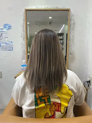 セミロング 福原 未来のヘアスタイル