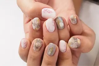 ネイル alma nailsのネイルデザイン